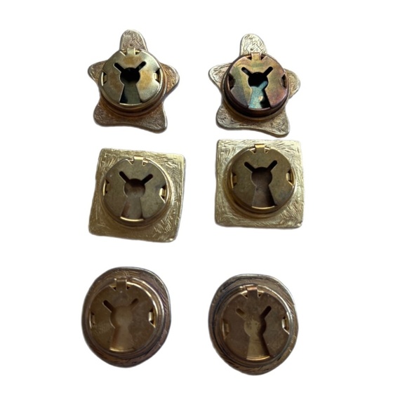 Vintage Button Clips mixed metals clan of cave bear glyphics - Picture 2 of 3